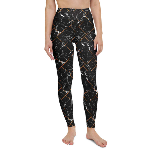 Comfortable Bold Black Marble Pattern Yoga Leggings for Activewear