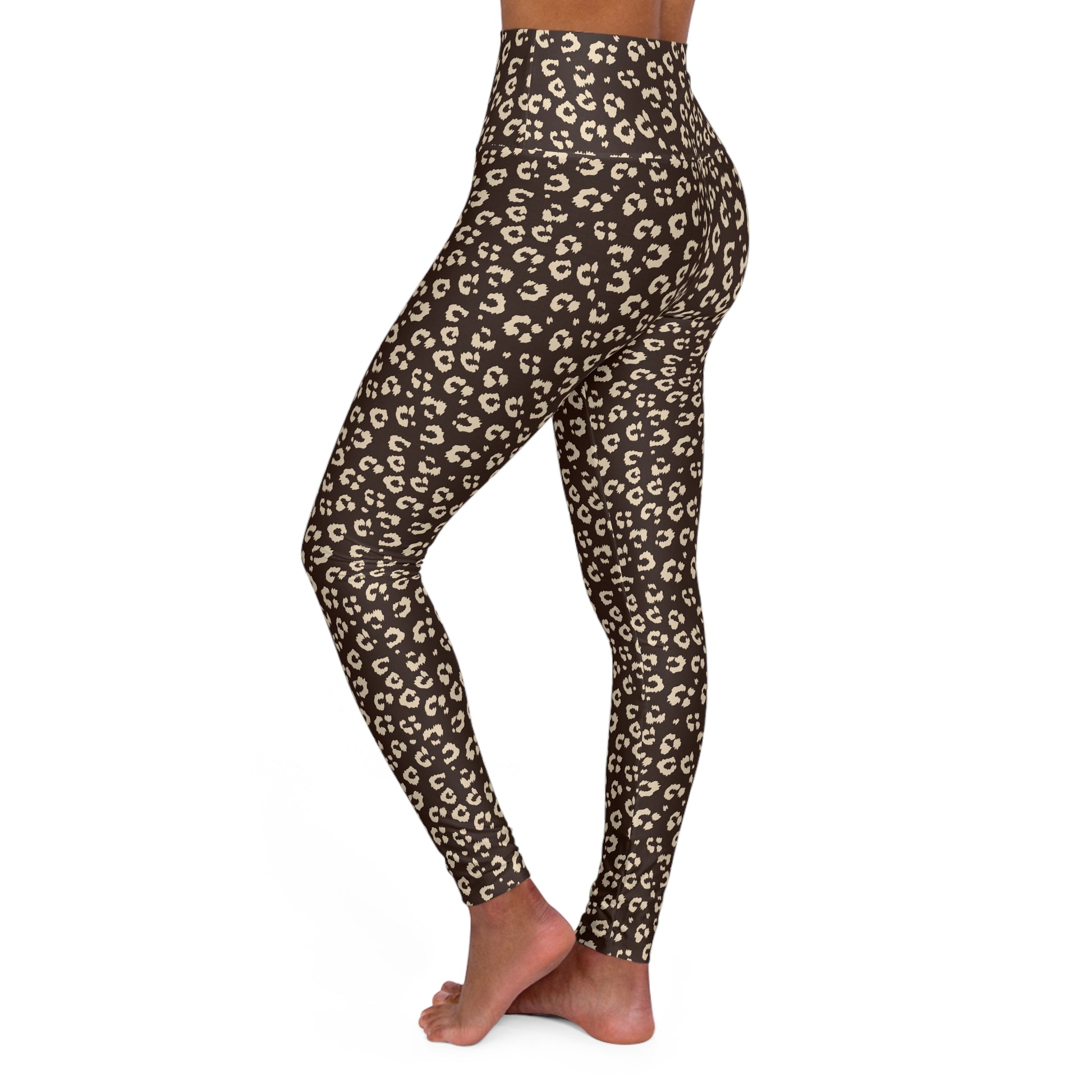 Comfortable Bold Leopard Print High Waisted Yoga Leggings for Activewear