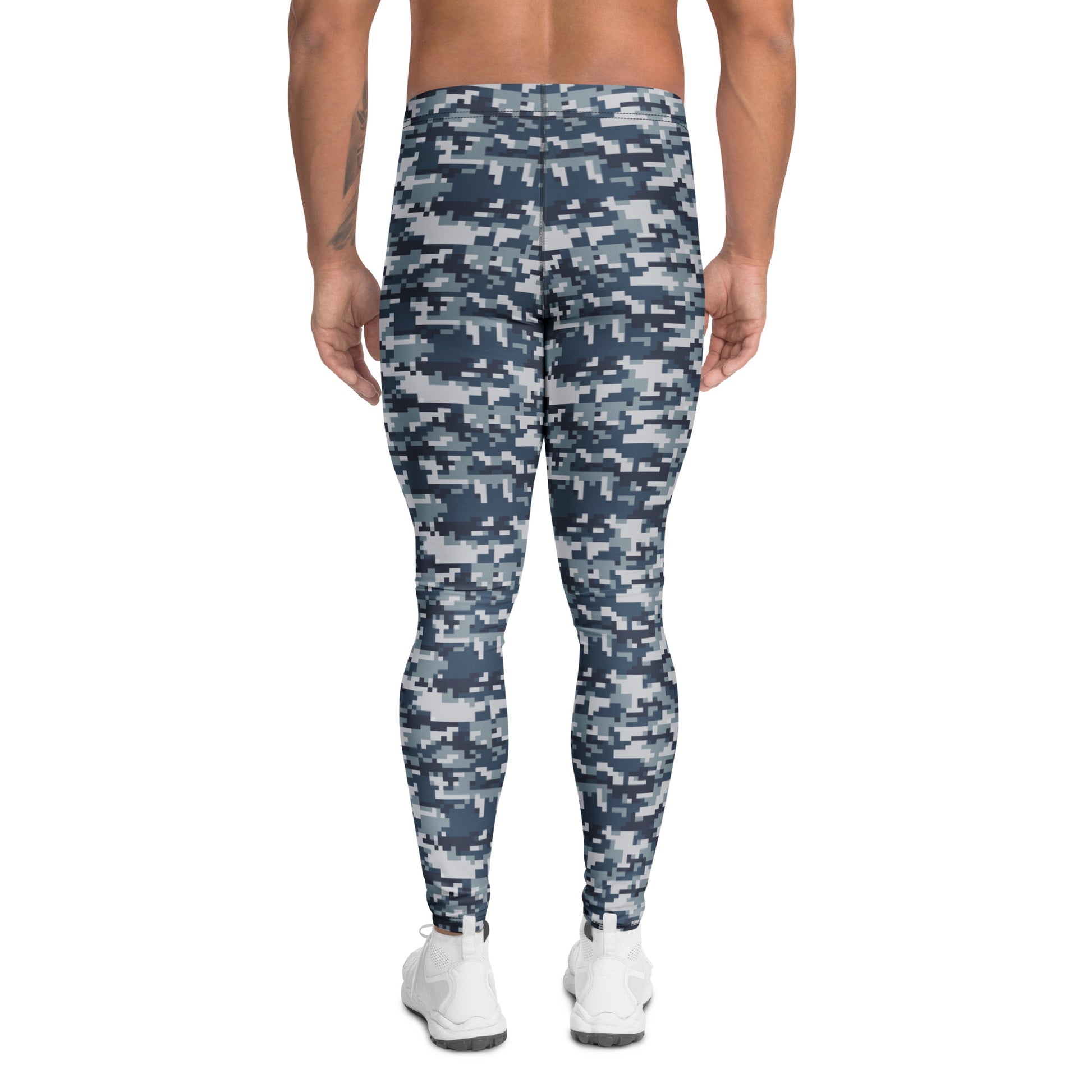 Comfortable Bold Navy Camo Activewear for Men's Workout Leggings