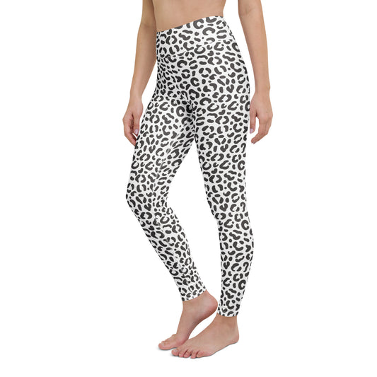 Elegant Bold Comfortable Yoga Leggings Bold Leopard Print