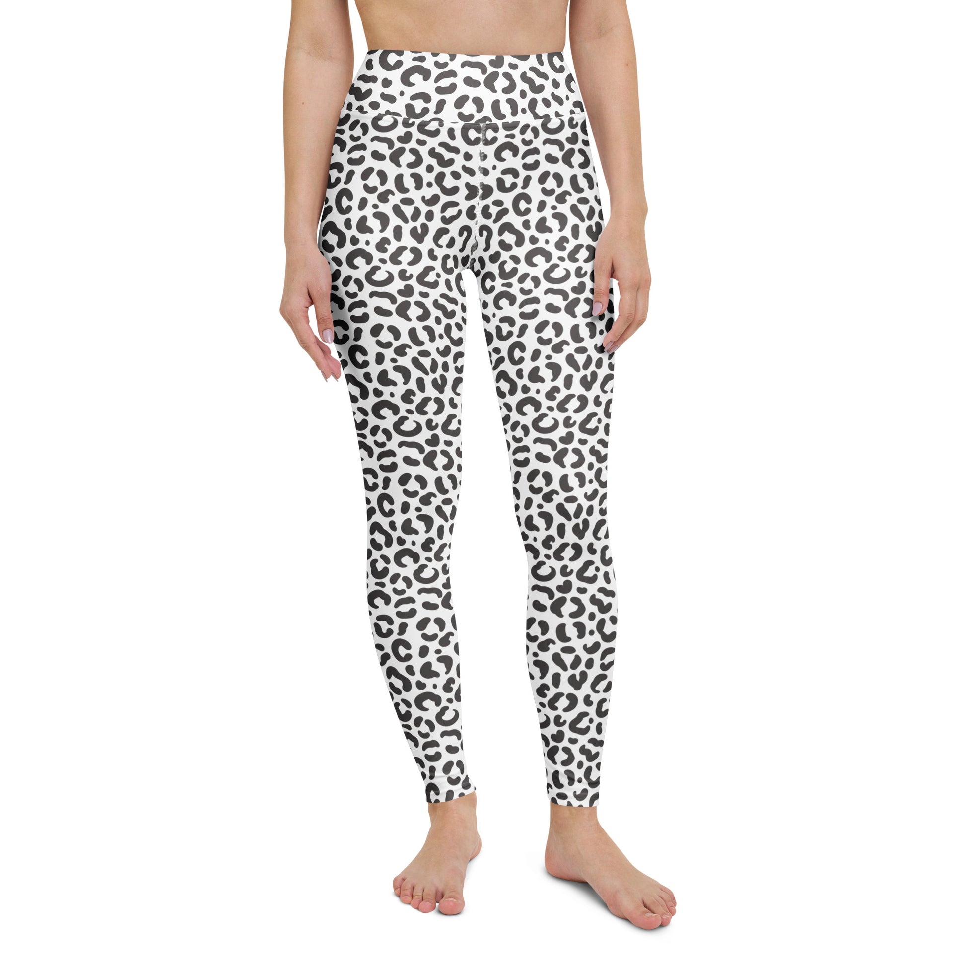 Elegant Bold Comfortable Yoga Leggings Bold Leopard Print for Activewear