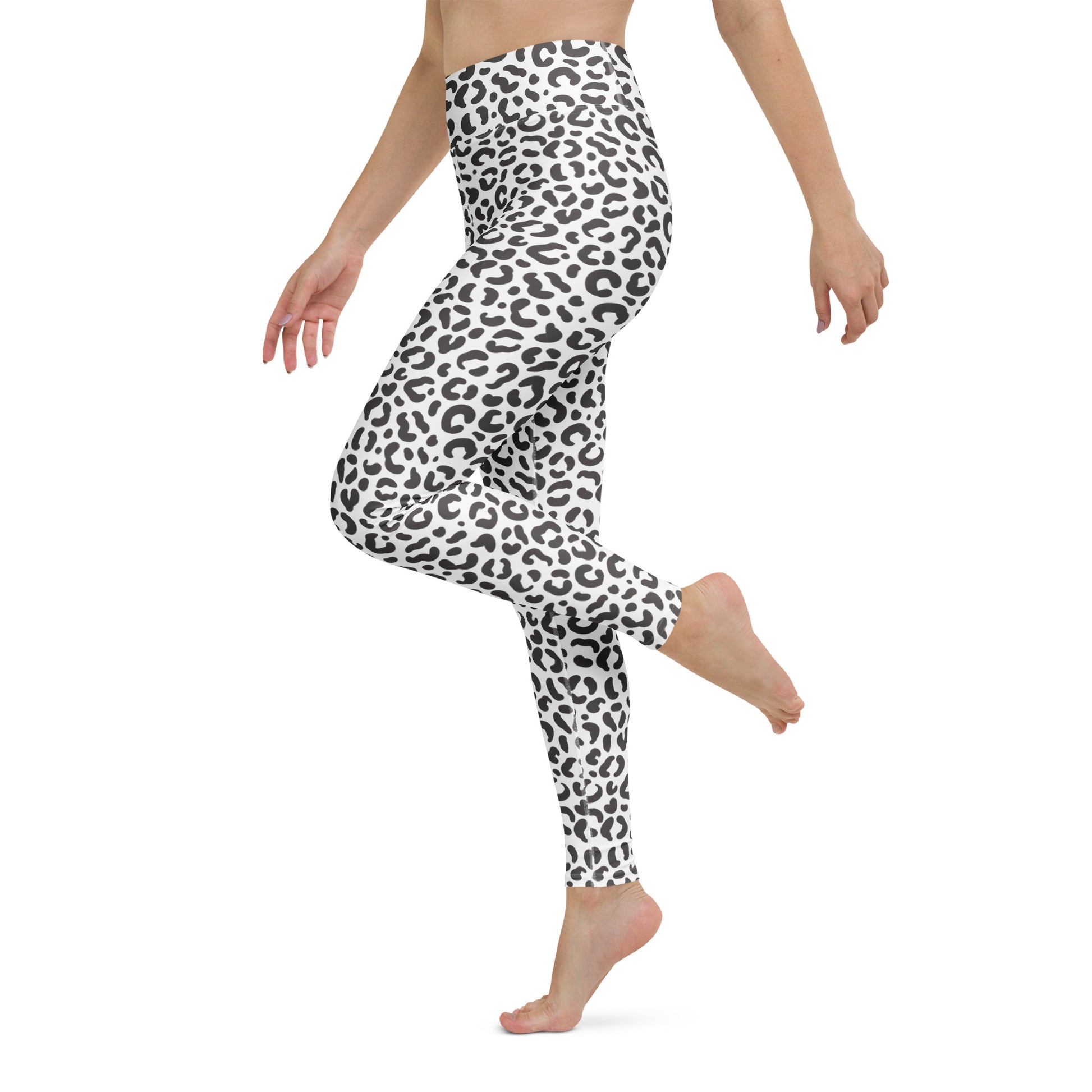 Premium Bold Comfortable Yoga Leggings Bold Leopard Print for Activewear