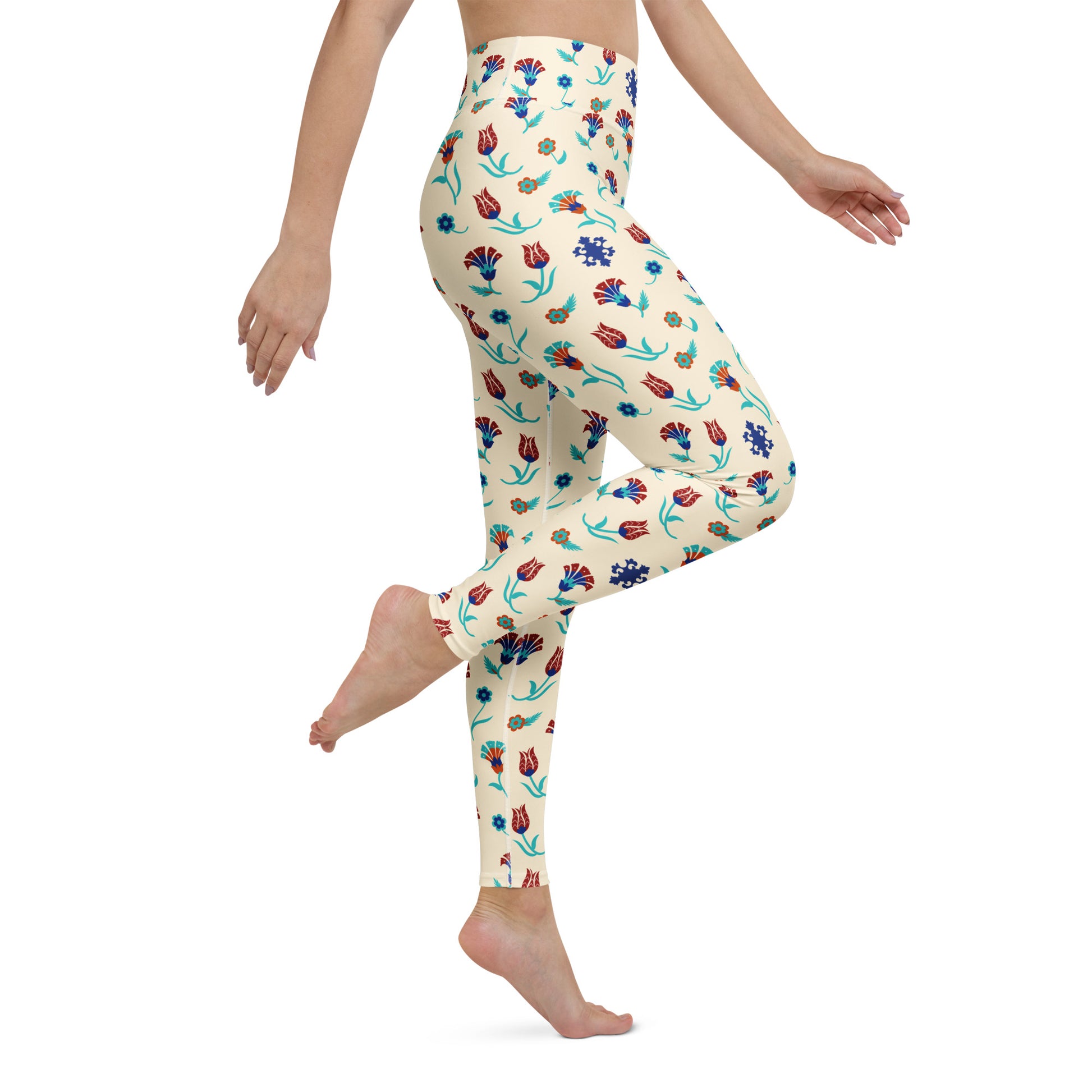 Trendy Comfortable Bold Traditional Garden Floral Pattern Yoga Leggings for Activewear