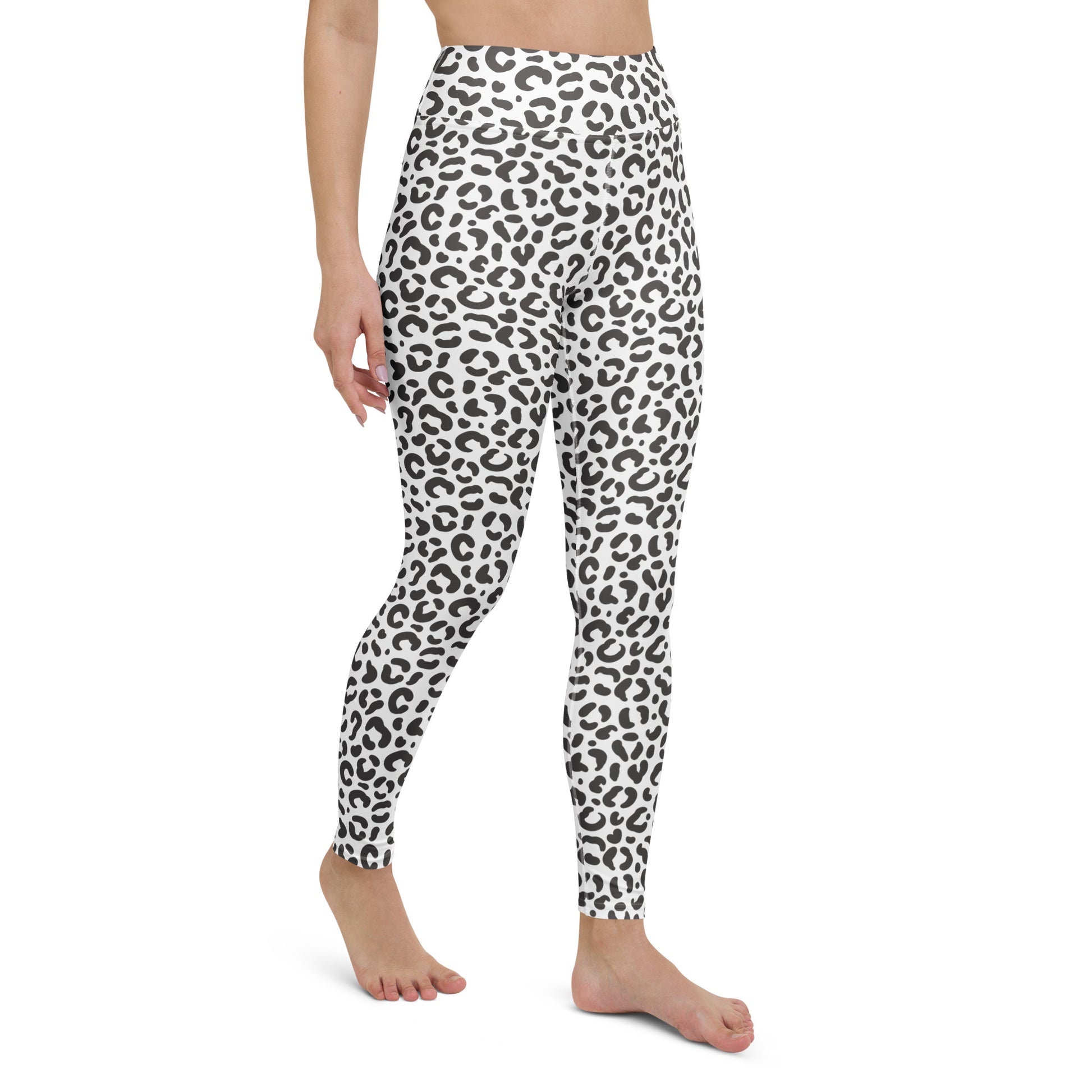 Unique Bold Comfortable Yoga Leggings Bold Leopard Print for Activewear