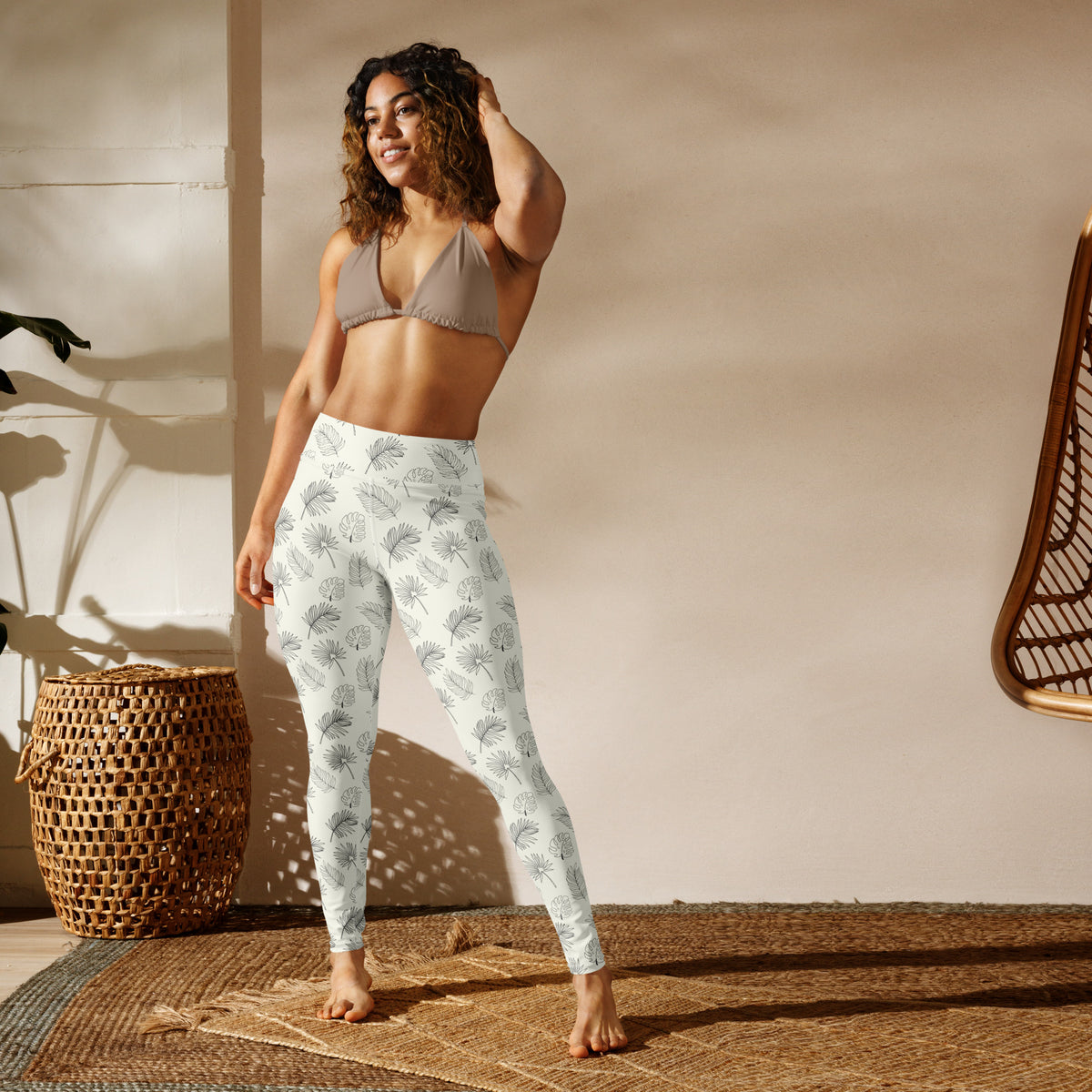 Shop Tropical Leaves Yoga Leggings for Active Comfort with a bold tropical design, stretch-ready feel, and flattering support for yoga or errands. Refresh your workout wardrobe with Tropical Leaves Yoga Leggings for Active Comfort—made for flexible movement, confidence, and everyday style. Buy Tropical Leaves Yoga Leggings for Active Comfort, blending a vibrant botanical print, flexible fit, and all-day support for every move.